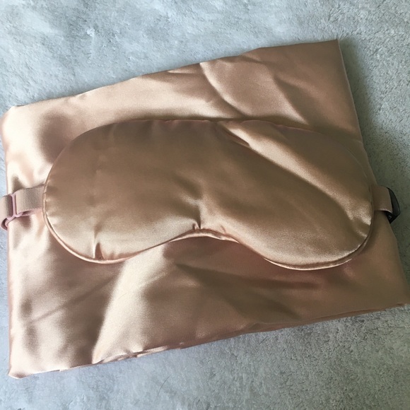 Hallmart Satin Pillowcase & Eye Sleep Mask BNIP - Picture 5 of 9